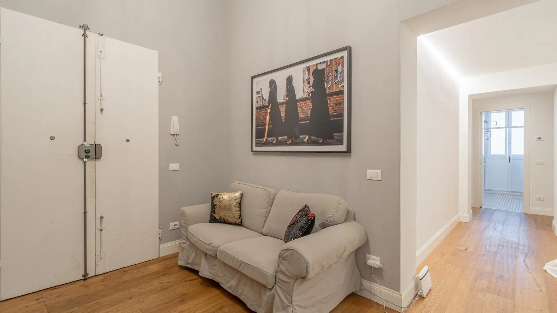 Apartment Appartamento Nel Centro Di Firenze Sul Fiume Arno Italy